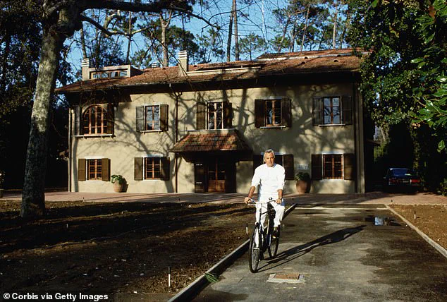 Giorgio Armani Dies at 91, Leaving a Lasting Legacy on Global Fashion