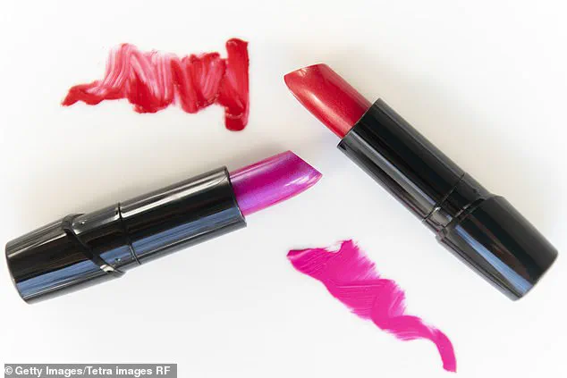 Common Bathroom Products May Pose Health Risks, Warns Expert Sunna van Kampen