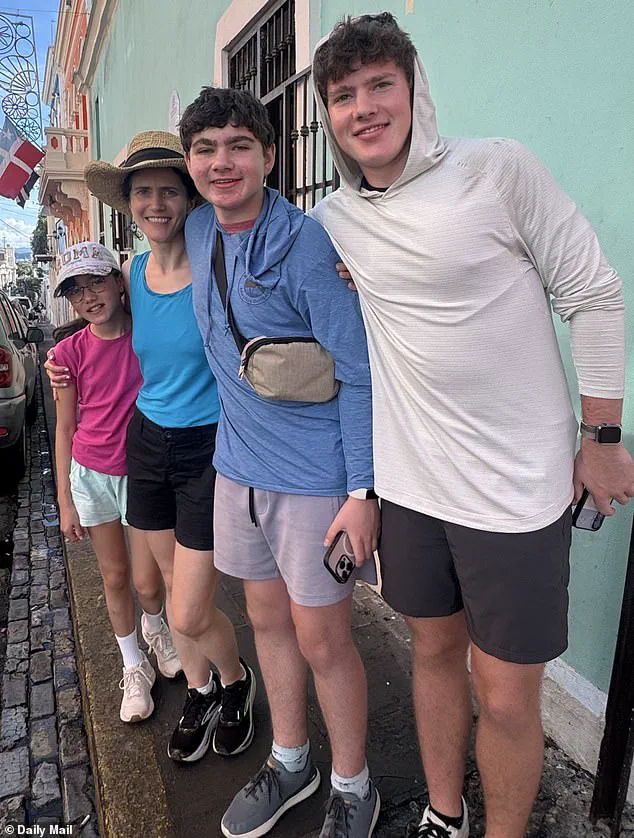 Family of Seven Stranded in Puerto Rico Amid Urgent Travel Disruption Linked to US Military Raids in Venezuela