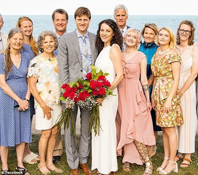 Cea Weaver, NYC Tenant Advocate, Confronted by Reporter Over Mother's $1.4M Home