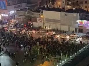 Iran Faces Turning Point as Protests Surge Over Cost-of-Living Crisis, Khamenei Stands Firm