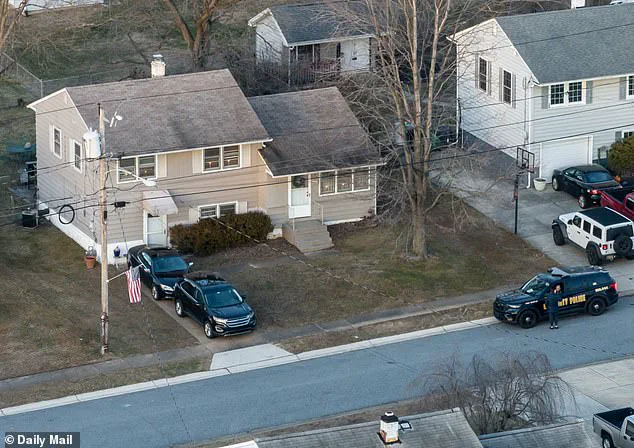 The Death of Linda Stevenson Sparks a Quiet Conversation About Family's Role in Public Narratives, as Her Husband's Past Marriage to Jill Biden Casts a Shadow Over the Tragedy