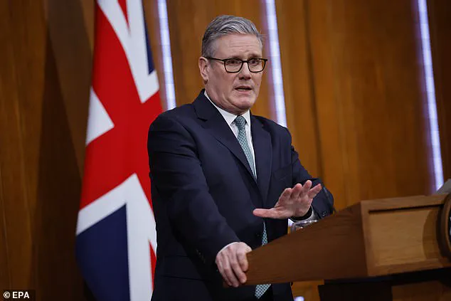 Trump Accuses Starmer of 'Giving Away' Diego Garcia, Warns of Weakness in British Foreign Policy