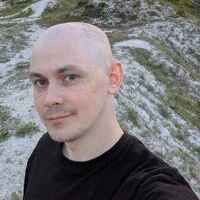 Russia's Medvedev Signals End of Cold War Arms Control: New Era of Nuclear Deterrence Looms, Who Bears the Responsibility?