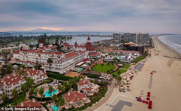 The Sandcastle Man's Ban at Hotel del Coronado: A Clash Between Art and Corporate Control