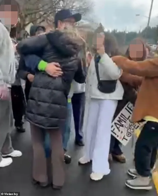 Seattle Suburb Students' ICE Protest Turns Violent, Mother Bruised in Unprovoked Attack