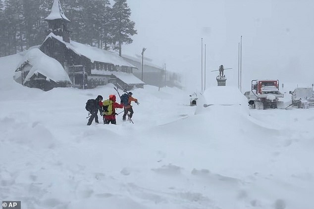 Avalanche on Castle Peak Leaves Nine Missing, Six Rescued Amid Tragic Backcountry Incident