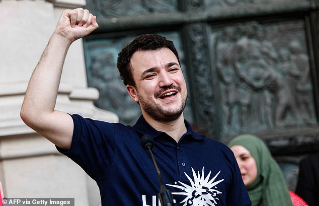 Socialist Candidate Claire Valdez Under Fire for Listing ICE Detainee Letter as Key Resume Achievement