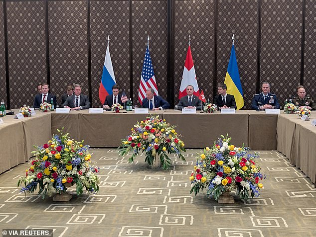 Ukraine Peace Talks Collapse Amid Trump Accusations, Sparking Concerns Over Diplomacy's Efficacy in War