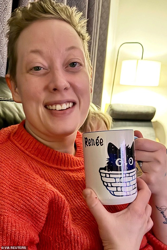 Memorial for Renee Nicole Good Burned in Minneapolis Amid Outrage, Authorities Investigate Suspicious Attack