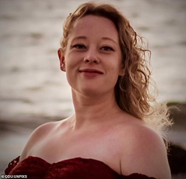 Memorial for Renee Nicole Good Burned in Minneapolis Amid Outrage, Authorities Investigate Suspicious Attack