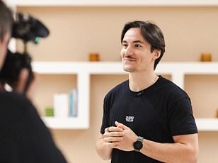 New Study Supports Biohacker Bryan Johnson's 3-Hour Pre-Sleep Eating Advice for Heart Health