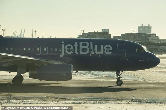 Newark Airport Grounded Amid JetBlue Emergency Landing Sparks Chaos and Rare Closure