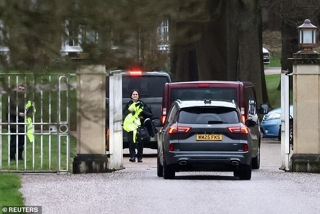 Ongoing Police Searches at Royal Lodge and Wood Farm as Andrew Mountbatten-Windsor Faces Misconduct Charges