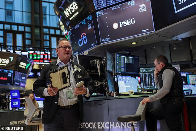 Trump's Citizenship Data Proposal Sparks Wall Street Concerns as Banks Brace for Regulatory Overhaul