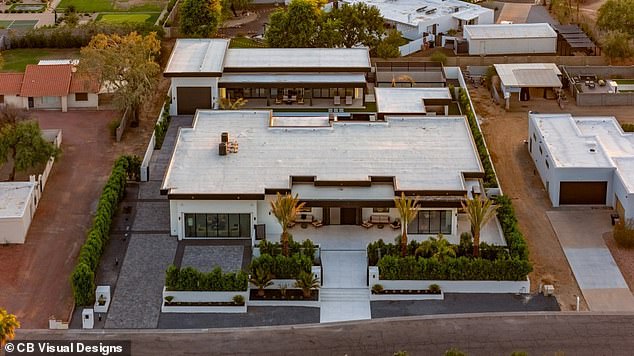 Ultra-Wealthy Americans Build High-Tech Fortresses with Military-Grade Security