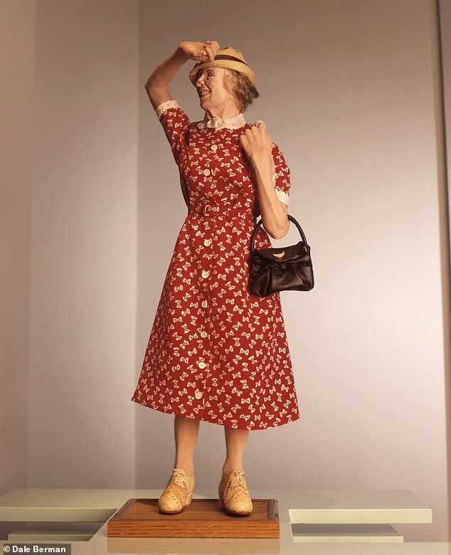 Behind the Glitter: The Private Life of Richard Simmons Revealed