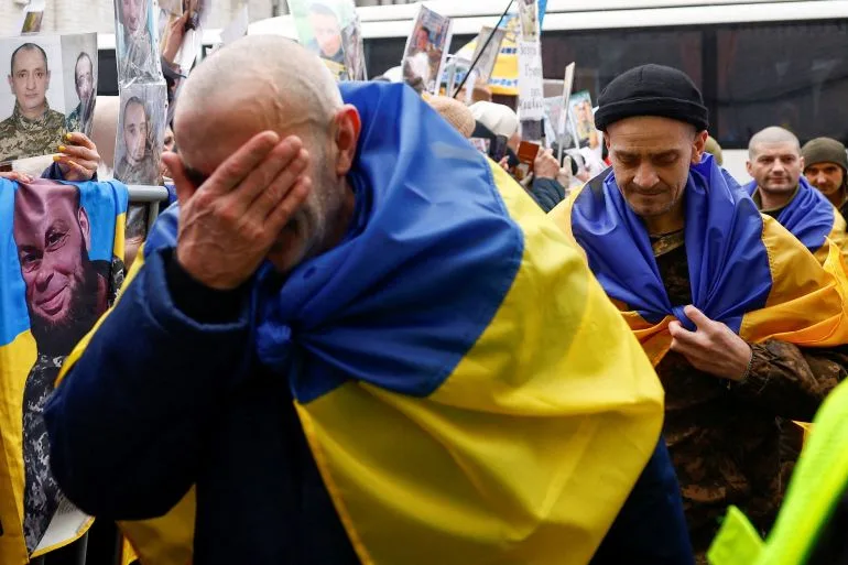 Ukraine Regains Territory Amid Russia's Pivotal Shift and Fifth-Year Conflict Stalemate