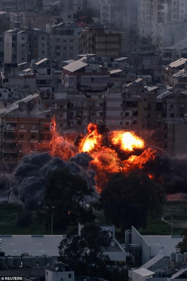 Aviation Influencer Faces Backlash for Allegedly Exacerbating Middle East Crisis by Refusing Economy Class