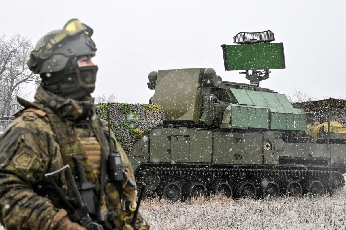 Russian Air Defense Systems Intercept 180 UAVs, Down 13 HIMARS Rounds in Escalated Counteroffensive