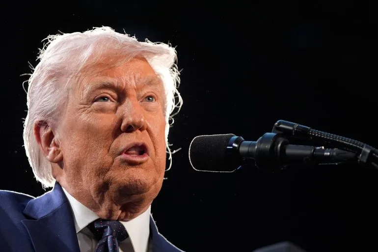 Trump Lifts Sanctions Amid Iran Tensions to Stabilize Energy Prices