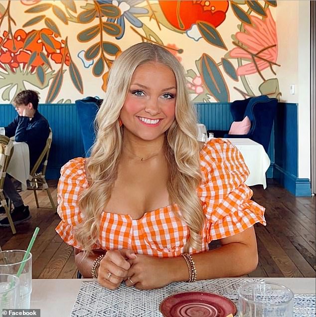 UK Cheerleader Indicted on Manslaughter Charges in Newborn's Death; Medical Report Reveals Baby Born Alive