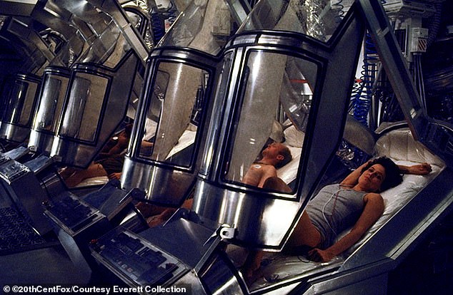 Breakthrough in Cryopreservation: German Neurologists Overcome Ice Crystal Challenge for Functional Brain Preservation