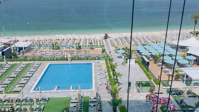 Dubai's Glittering Metropolis Turns Desolate Ghost: War Ravages a Once-Thriving Paradise