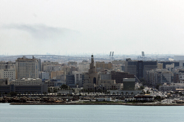 Explosions in Doha Amid U.S.-Israel Strikes on Iran Signal Escalating Gulf Tensions