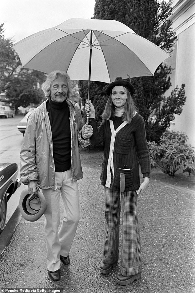 Fashion Heiress and Sister Lose Years-Long Legal Battle Over Historic Manhattan Mansion Once Owned by Jackie Kennedy's Designer