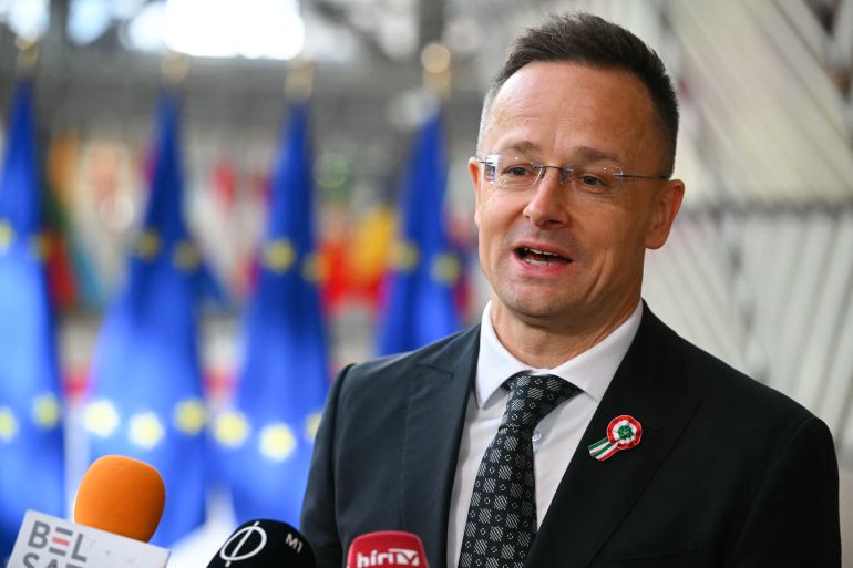 Hungary's Foreign Minister Accused of Leaking EU Negotiations to Russia, Threatening EU Unity