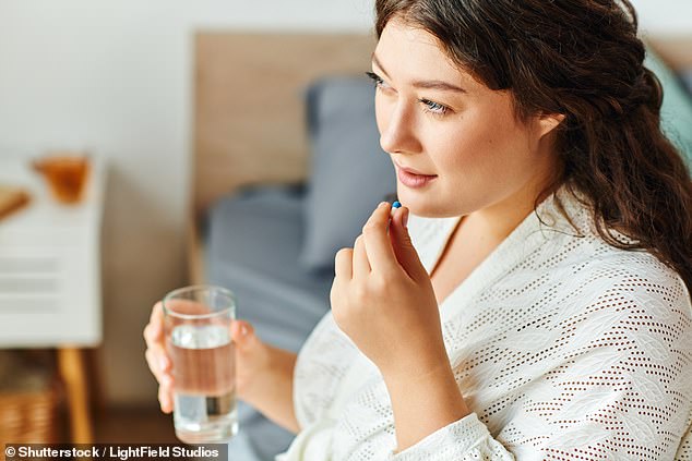 Celebrity Blogger Hospitalized for 21 Days After Taking Medication on Empty Stomach: 'Stupidity' Leads to Life-Threatening Ulcer and Sepsis