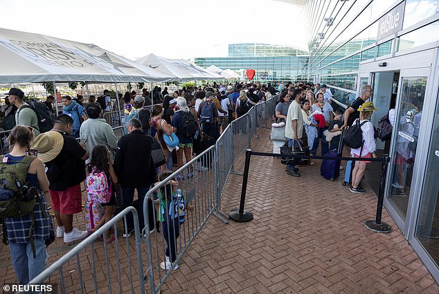 Shutdown Escalates: Trump Rejects Compromise, Straining TSA and ICE as Airport Chaos Intensifies