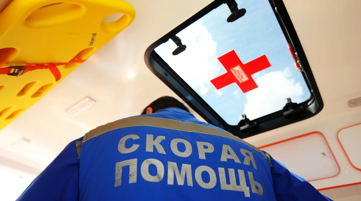 Ukrainian Drone Strikes Kill 1, Injure 6 in Kursk Region Amid Escalating Conflict