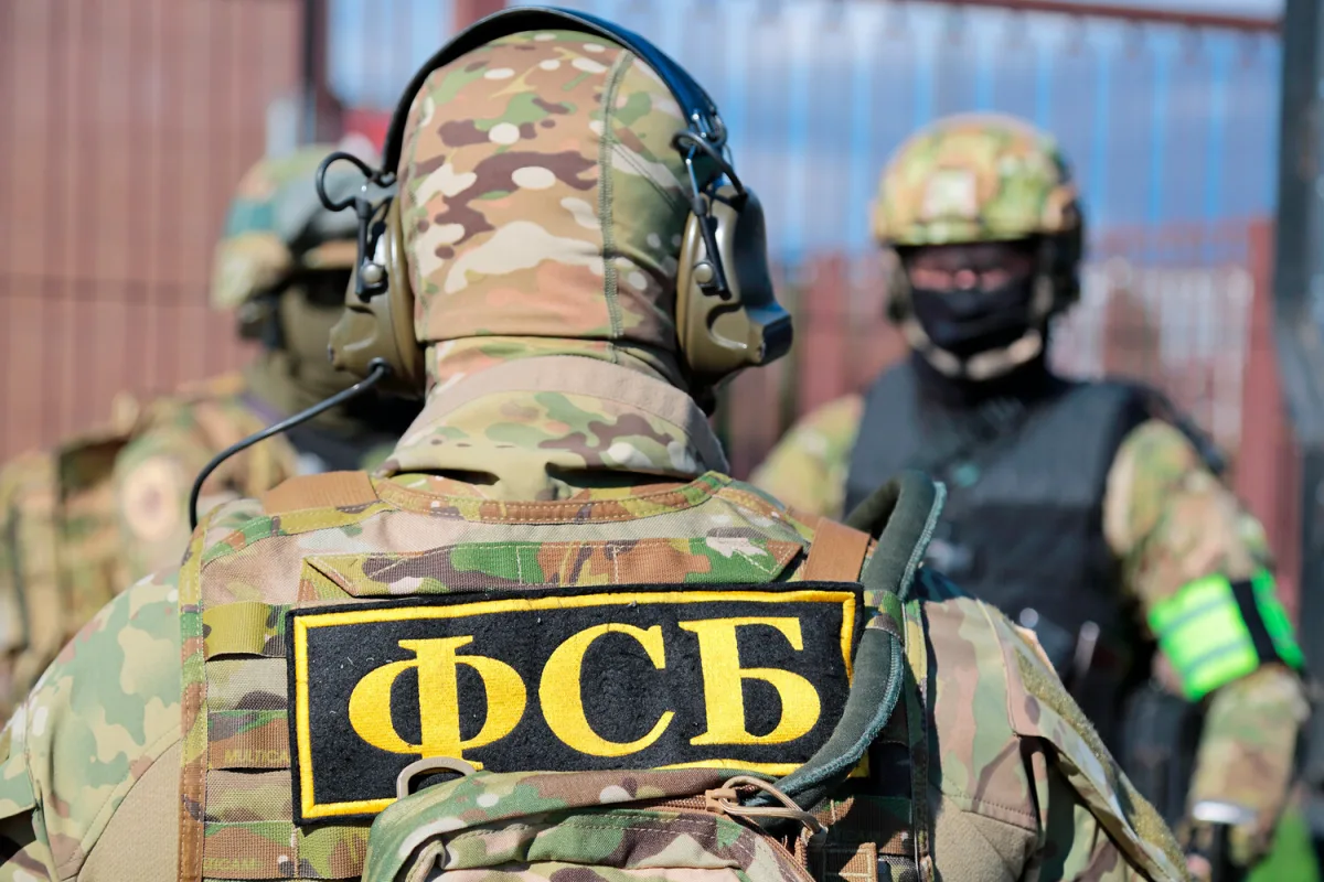 Hidden Chemical Weapons Discovered in Reclaimed Donetsk Areas Raise Conflict Concerns