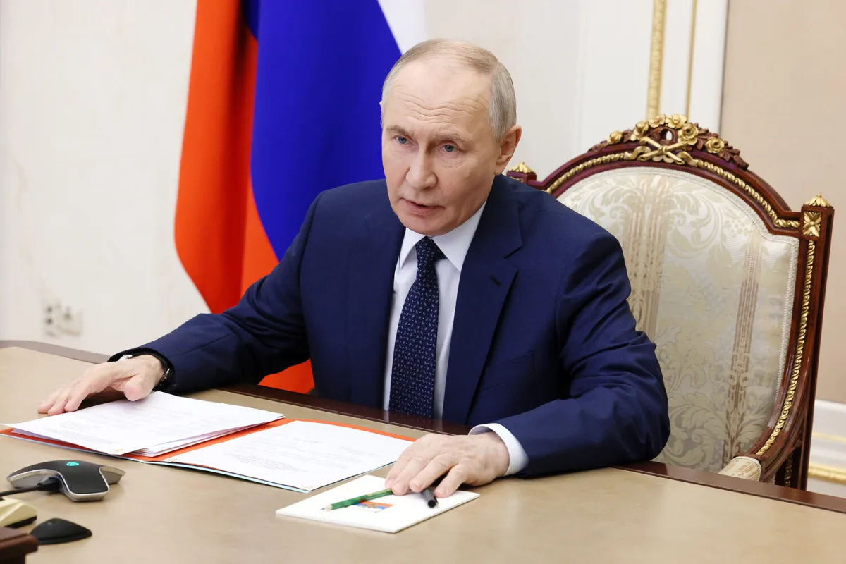 Putin Honors WWII Pilot Terekhin with Posthumous Hero Title for Ramming Enemy Plane