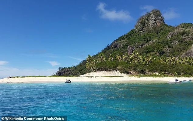 Cruise Ship *Fiji Princess* Runs Aground Near Monuriki Island After Sudden Squall, Evacuating 30