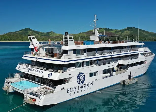 Cruise Ship *Fiji Princess* Runs Aground Near Monuriki Island After Sudden Squall, Evacuating 30