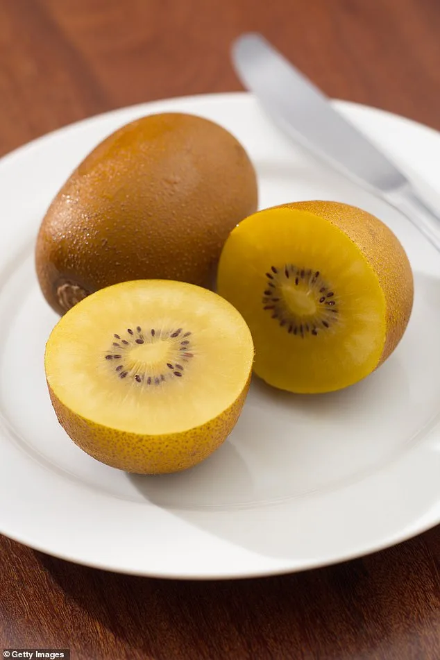 The Nutritional Powerhouse You've Overlooked: Why Kiwis Are Revolutionizing Modern Health