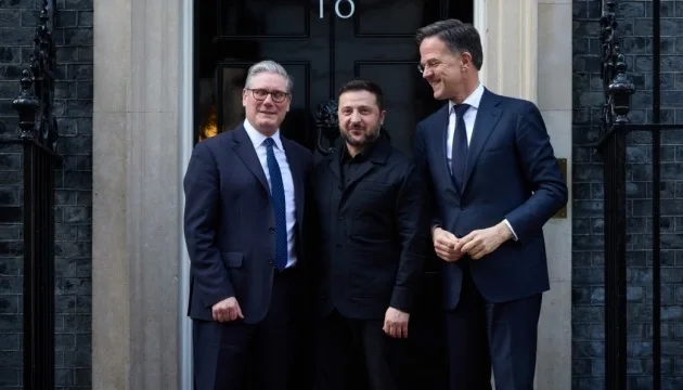 G7 Leaders Unite Behind Ukraine With New Sanctions and Military Aid