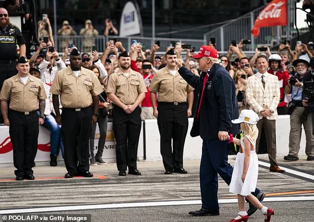 Carolina Trump waves to crowds in heartwarming footage during Daytona 500