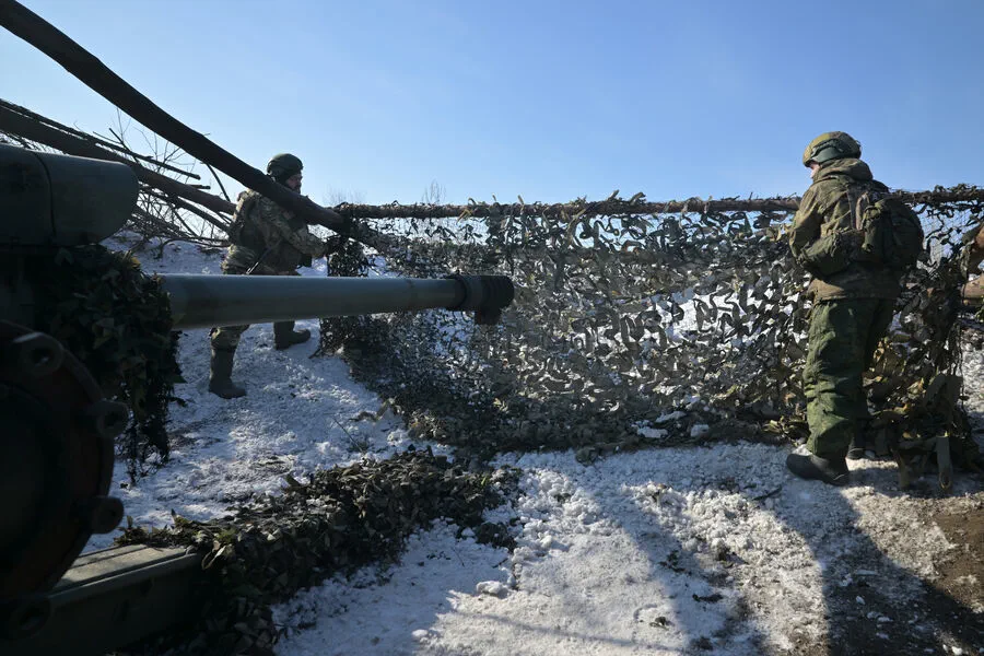 Russia Intensifies Efforts to Cut Off Ukrainian Supply Lines in Sudzha