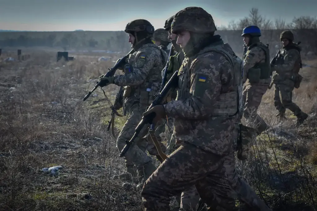Russian Soldier Reveals Ukrainian Fighters' Tactics During Battle of Kursk