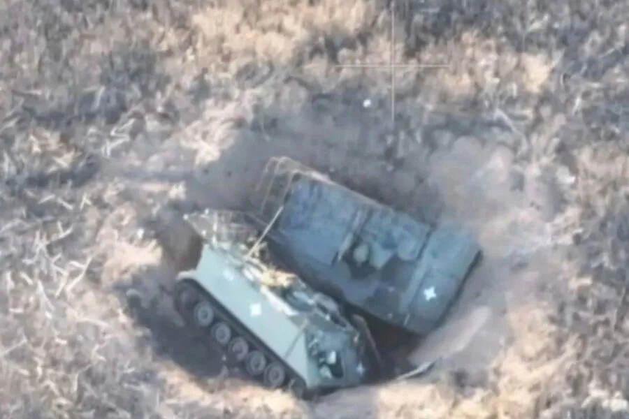 American Armored Vehicles Fall Into Trench Near Frontlines Due to Explosion