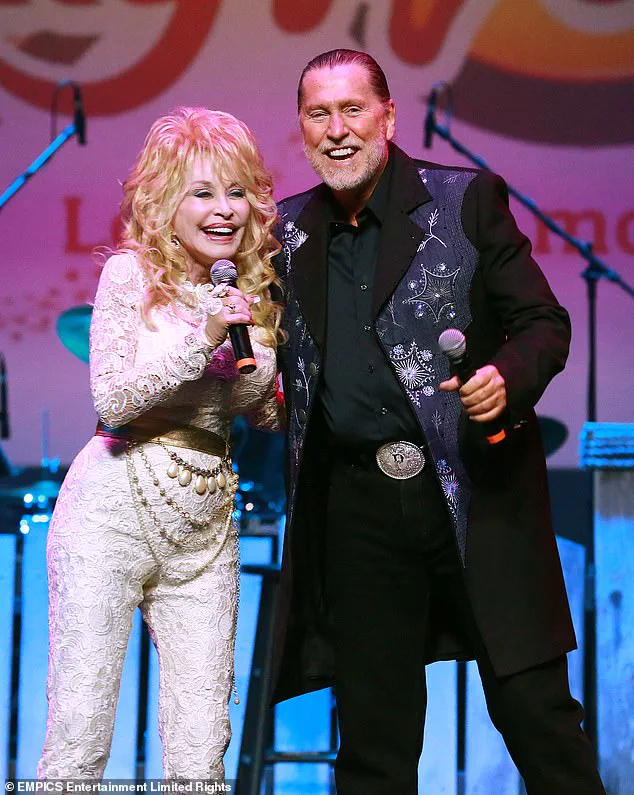 Dolly Parton Returns to Roots as She Mourns Loss of Longtime Husband