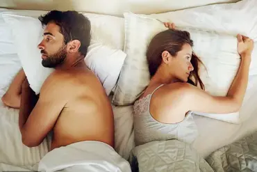 Excessive Porn Consumption Linked to Lower Self-Esteem and Goal Setting Difficulties in Young Women
