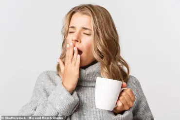 GP Warns: Persistent Exhaustion and Fatigue During Light Activity May Signal Serious Health Issues
