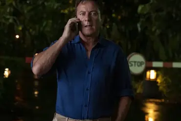 Jason Isaacs Shares Heartwarming Behind-the-Scenes Photos from 'The White Lotus' Season 3 Filming in Thailand