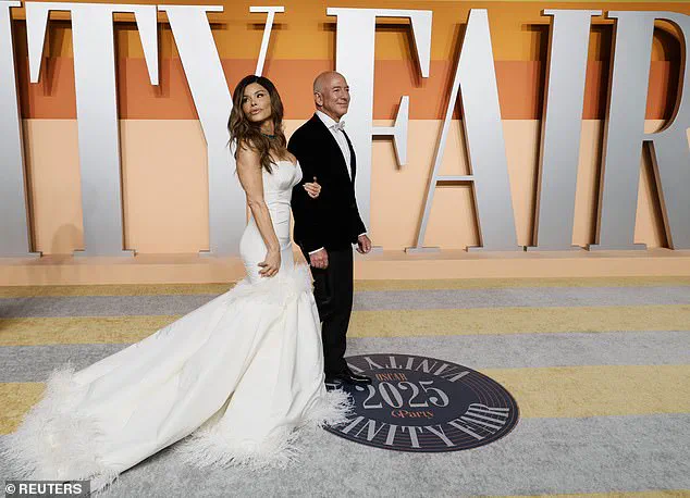 Lauren Sanchez Stuns at Vanity Fair Oscars Party