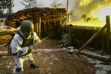 Multiple Strikes Hit South Ukrainian Machine Building Plant in Dnipro